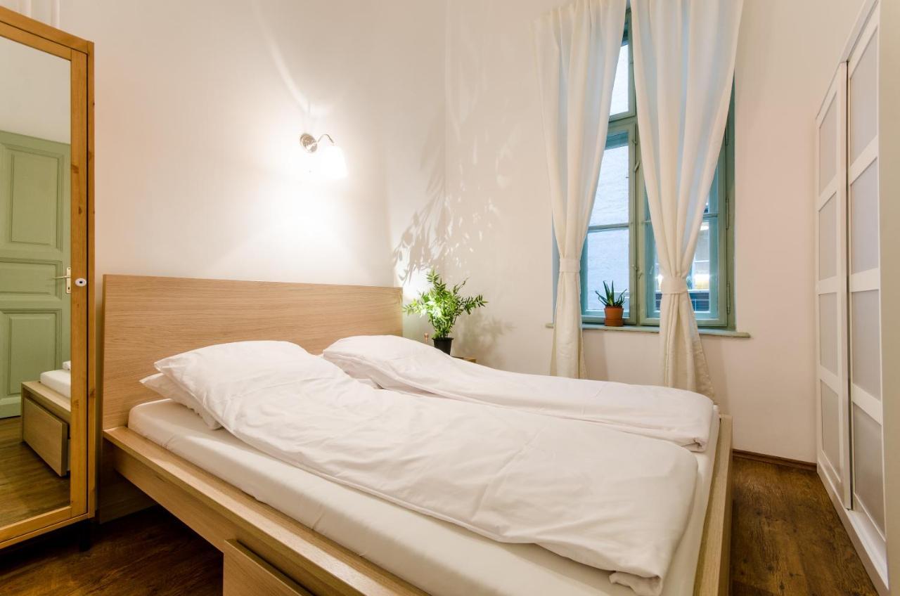 B63 2 Bedroom Apartment In Heart Of City Budapest Exterior foto